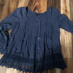 Women’s Blue Top